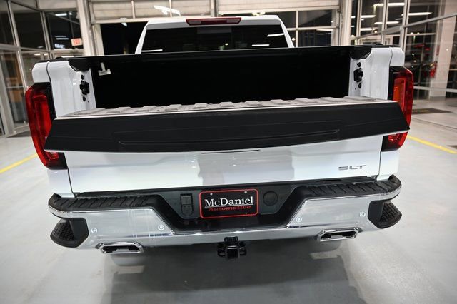 New 2026 GMC Sierra 1500 SLT w/ SLT Premium Plus Package image 7