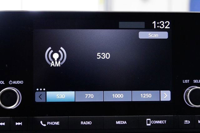 Certified 2024 Honda HR-V LX image 32