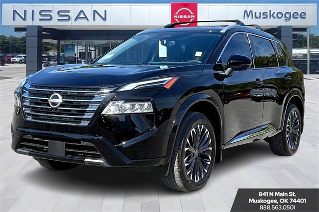 New 2026 Nissan Rogue Platinum image 2