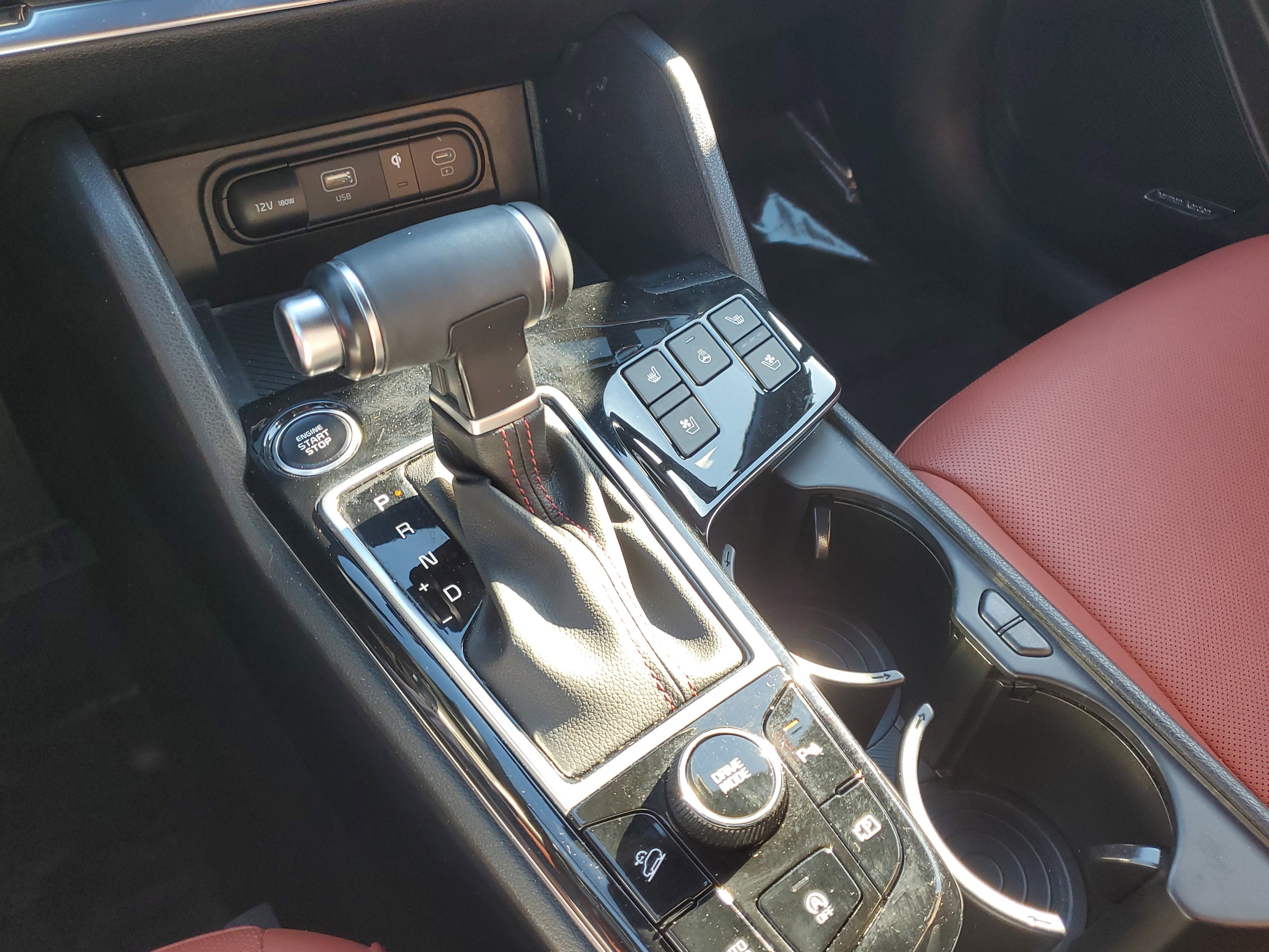 Used 2024 Kia Sportage SX image 34