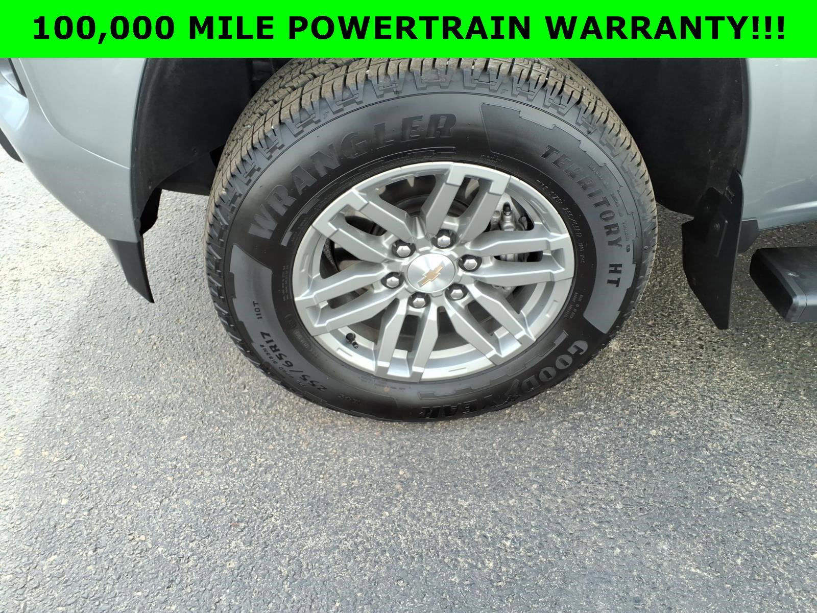 Certified 2024 Chevrolet Colorado LT image 9