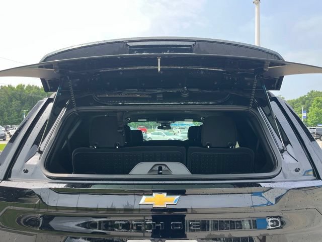 New 2026 Chevrolet Tahoe LS w/ LPO, Dark Essentials Package RWD image 6