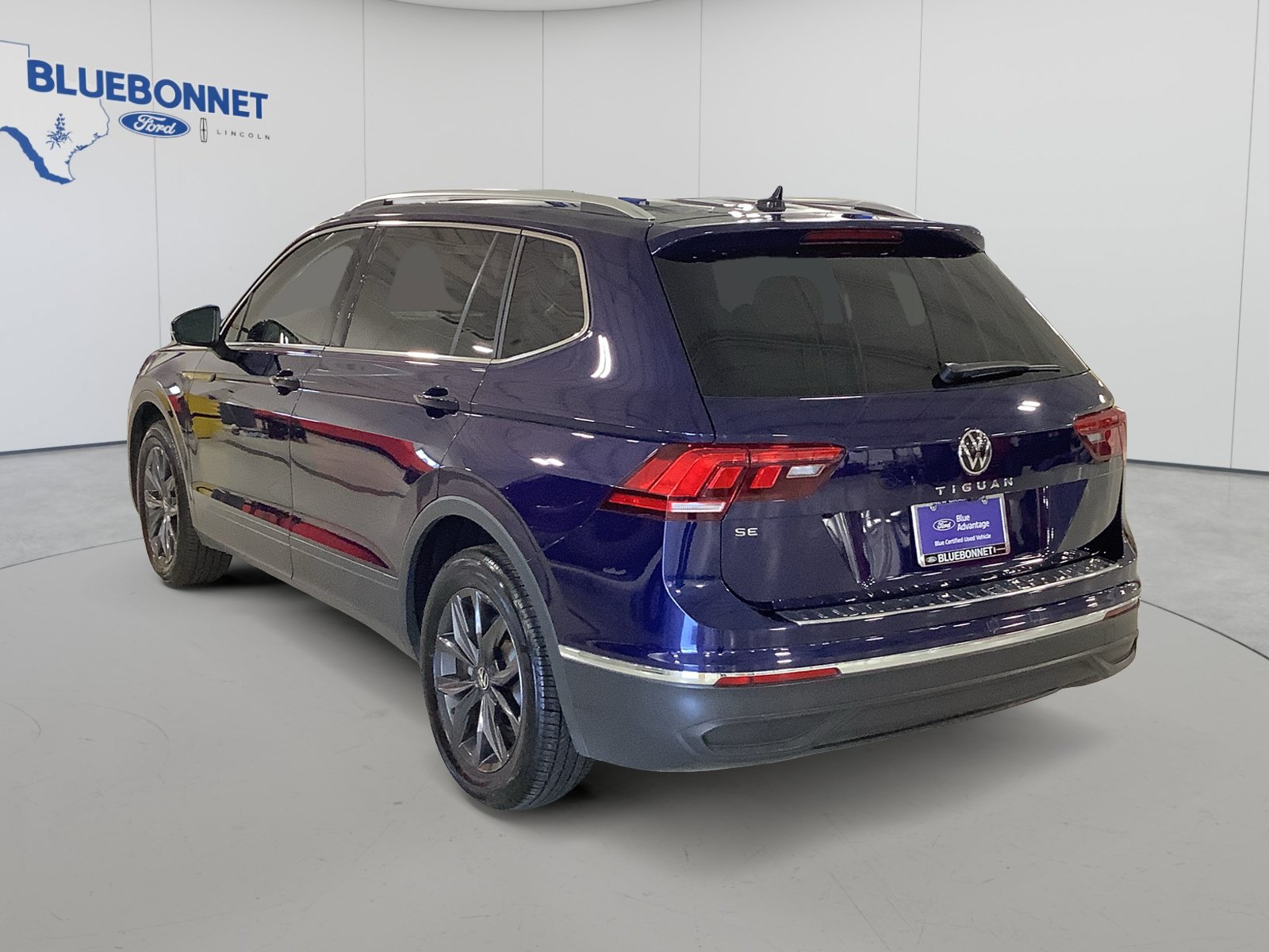 Used 2022 Volkswagen Tiguan SE FWD image 7