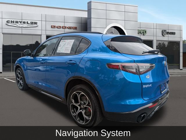 Used 2024 Alfa Romeo Stelvio Veloce image 5