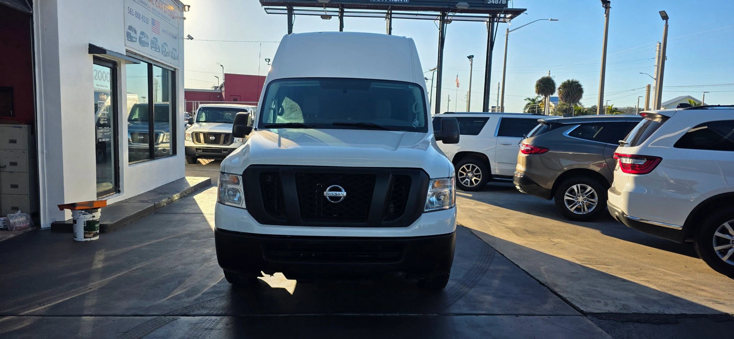 Used 2020 Nissan NV 2500 SV image 14