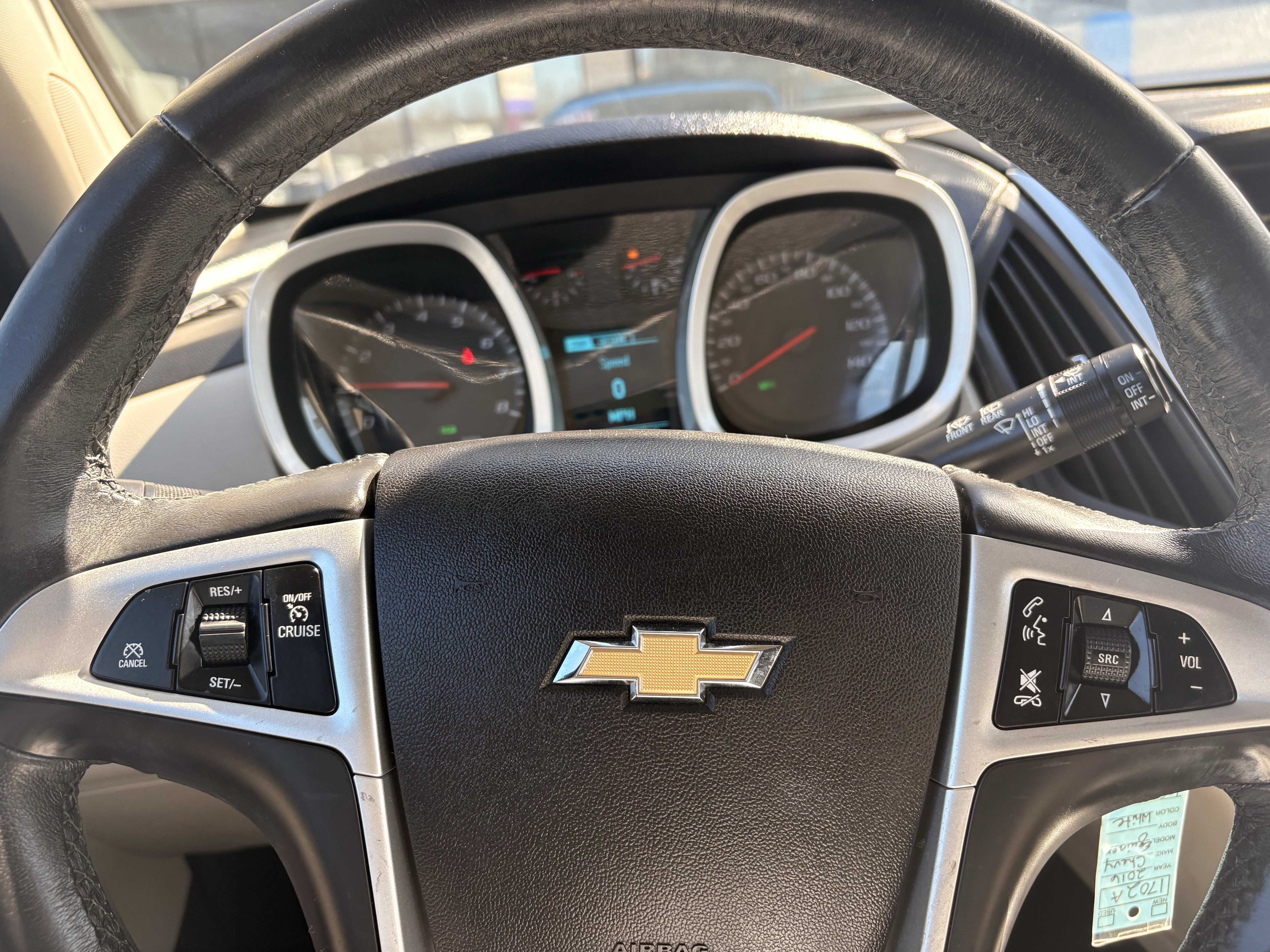 Used 2016 Chevrolet Equinox LTZ w/ Enhanced Convenience Package FWD image 11