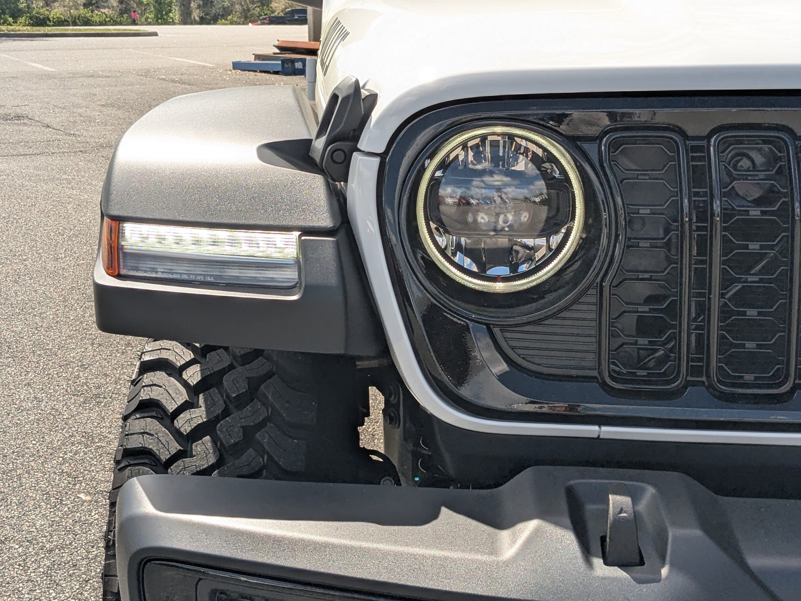 New 2026 Jeep Wrangler Unlimited Sport image 9