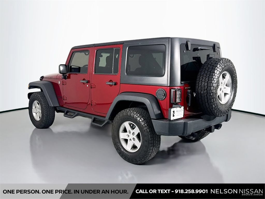 Used 2012 Jeep Wrangler Unlimited Rubicon w/ Dual Top Group AWD/4WD image 7