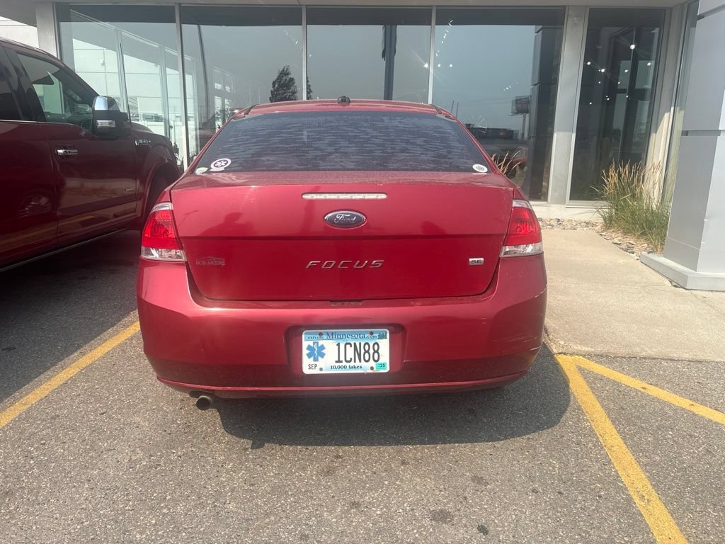 Used 2011 Ford Focus SE FWD image 5