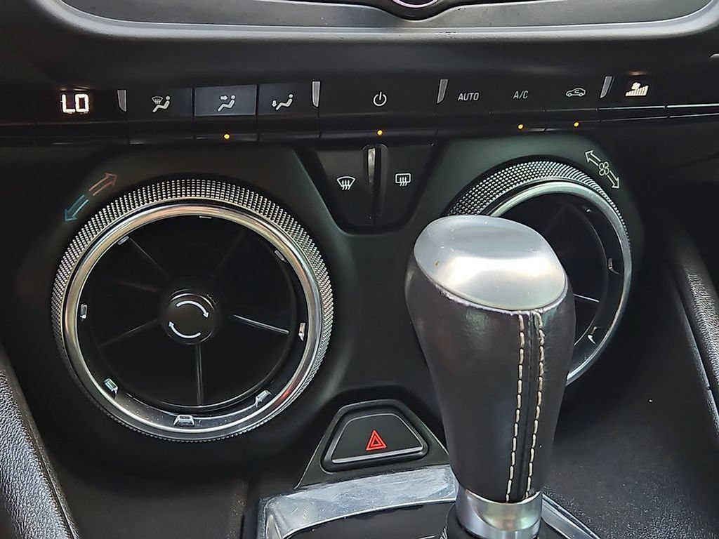 Used 2023 Chevrolet Camaro LT RWD image 21