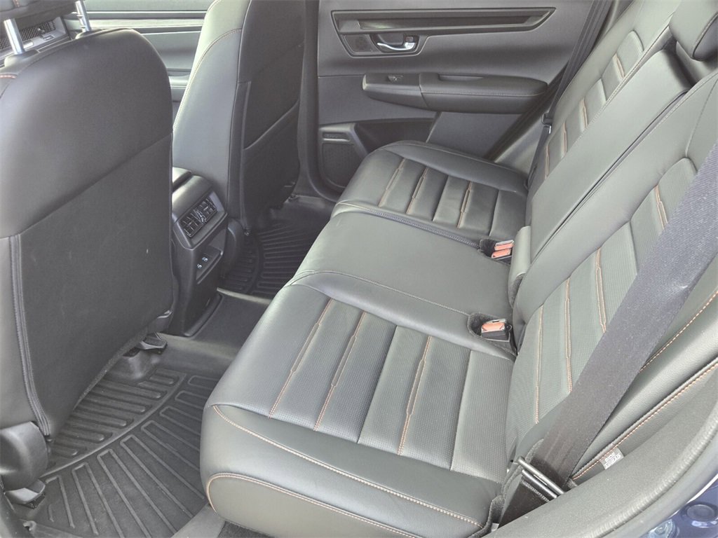 Used 2025 Honda CR-V Sport-L image 11