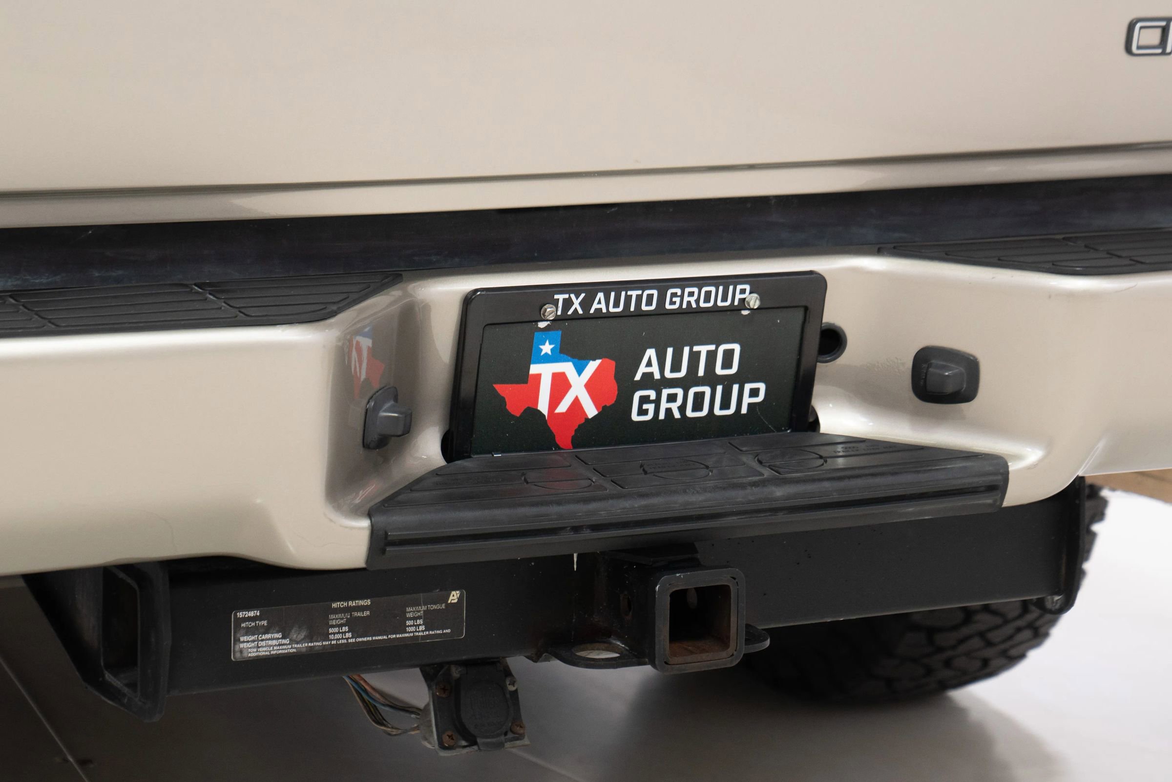 Used 2000 Chevrolet Tahoe Z71 w/ Comfort & Security Pkg AWD/4WD image 21