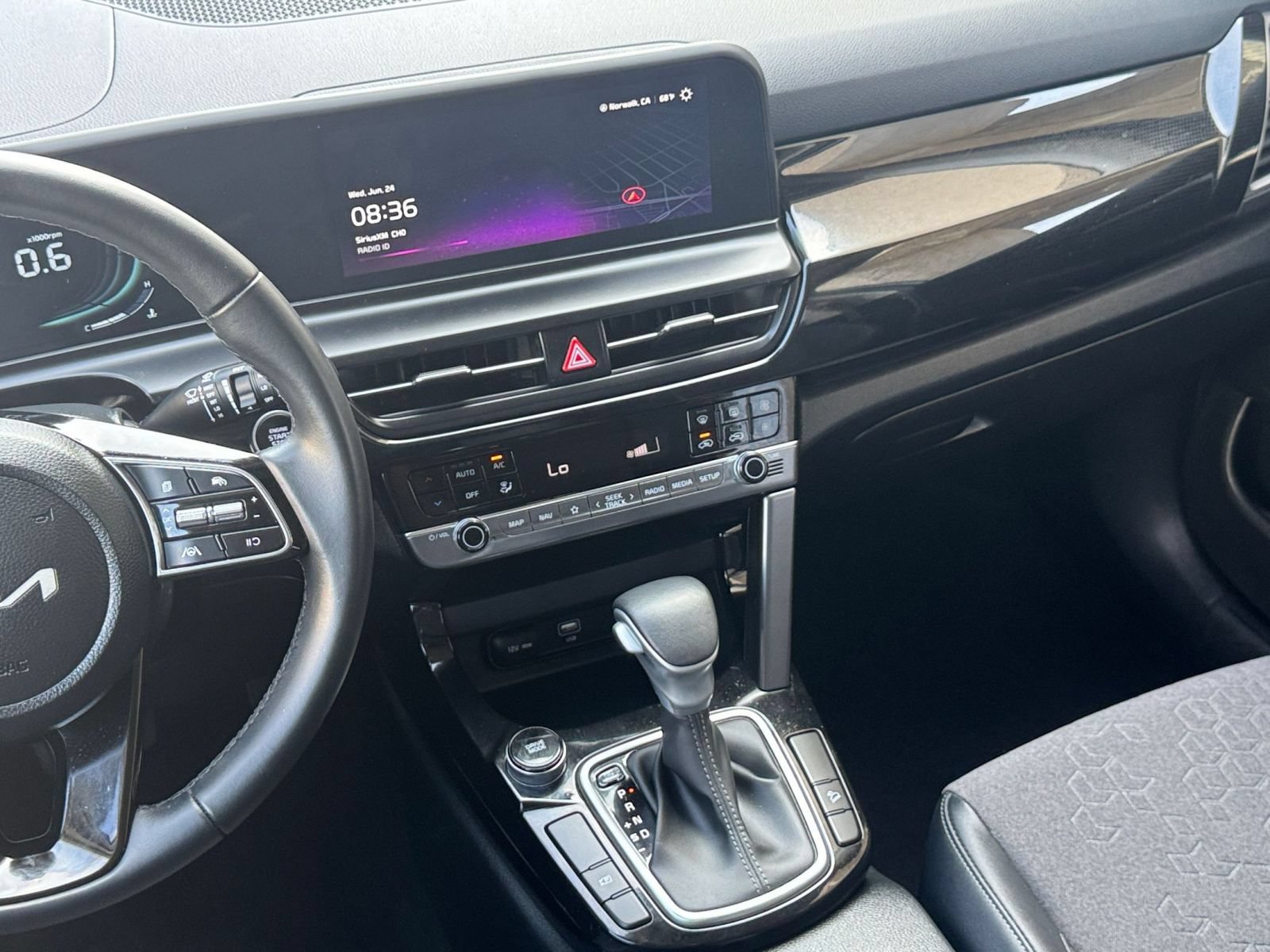 Used 2025 Kia Seltos S FWD image 21