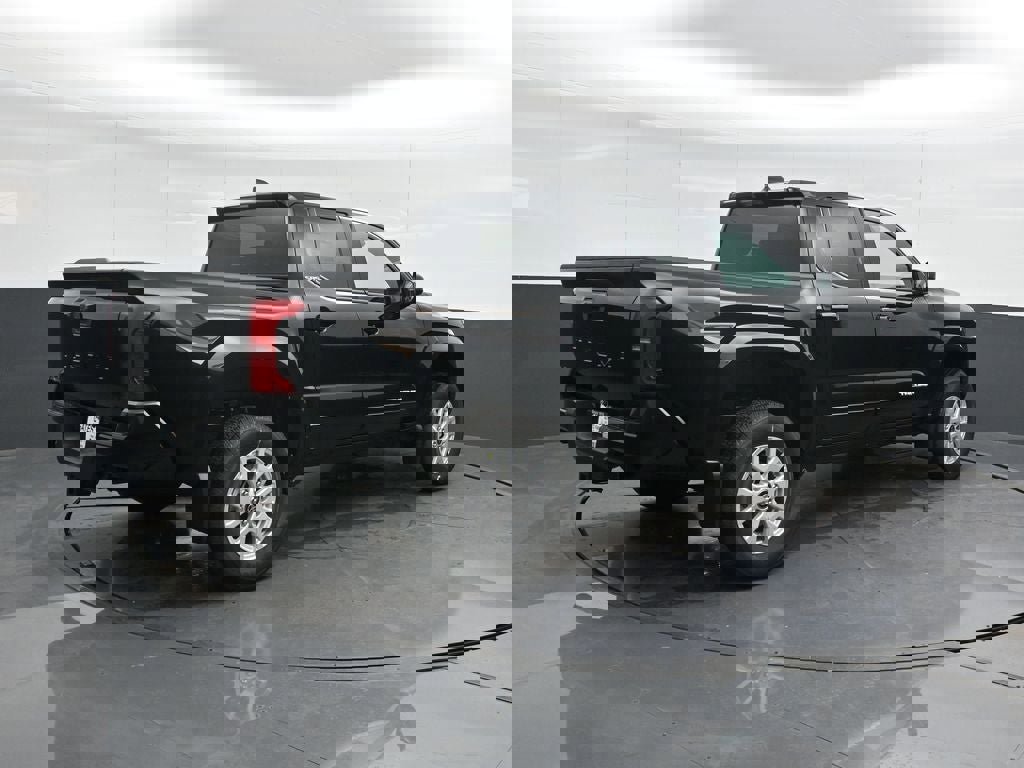 New 2026 Toyota Tacoma SR5 image 2