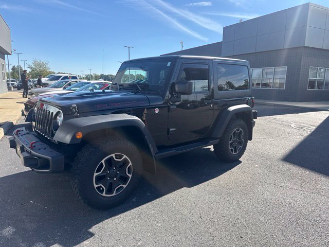 Used 2017 Jeep Wrangler Rubicon AWD/4WD image 2