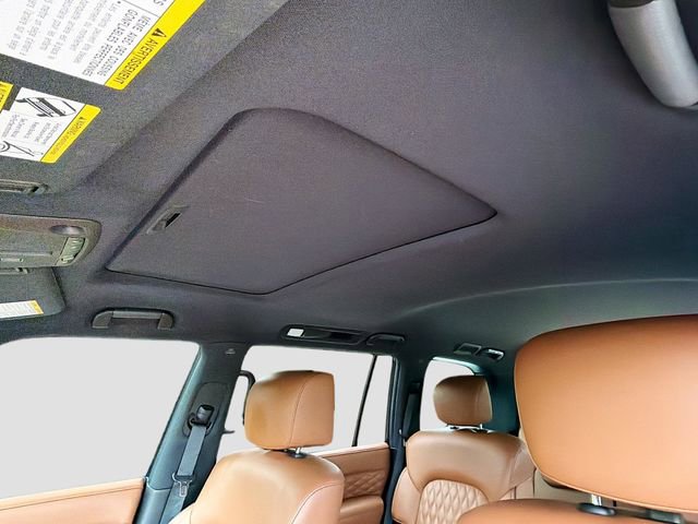 Used 2023 INFINITI QX80 Sensory w/ All-Season Package image 30