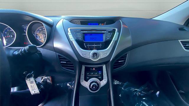 Used 2011 Hyundai Elantra Limited image 15