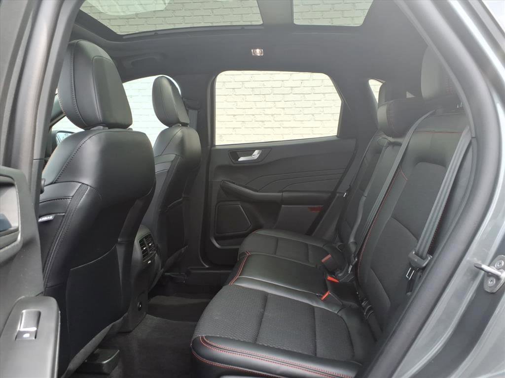 Used 2024 Ford Escape ST-Line w/ Tech Pack #1 image 13