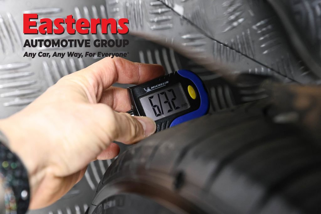 Used 2018 Tesla Model 3 Long Range image 23