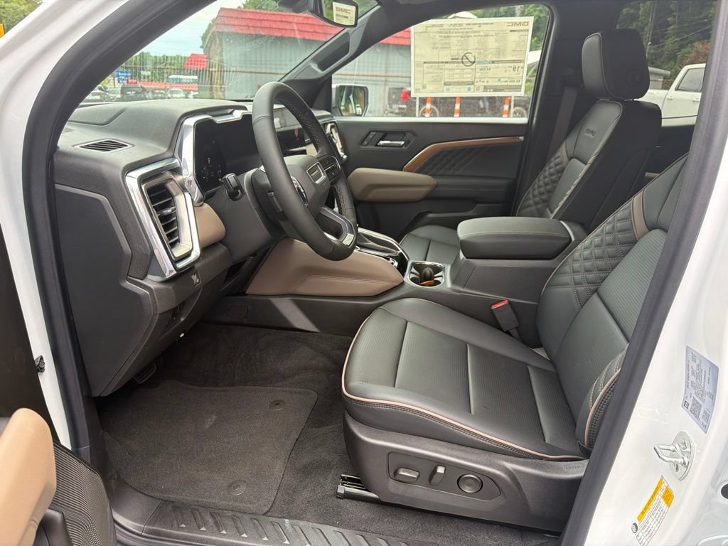 New 2026 GMC Canyon Denali AWD/4WD image 9