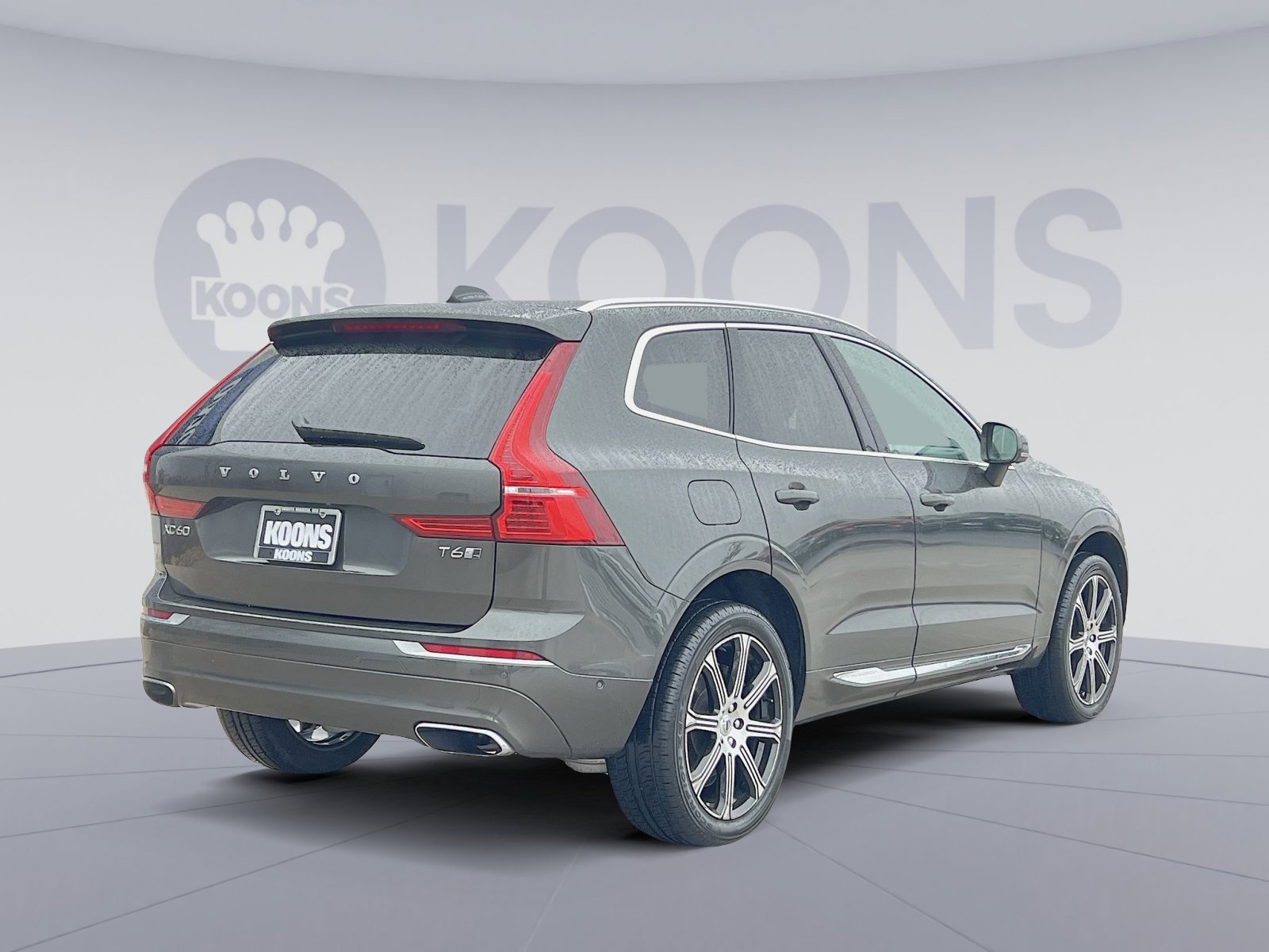 Used 2018 Volvo XC60 T6 Inscription w/ Luxury Seat Package image 7