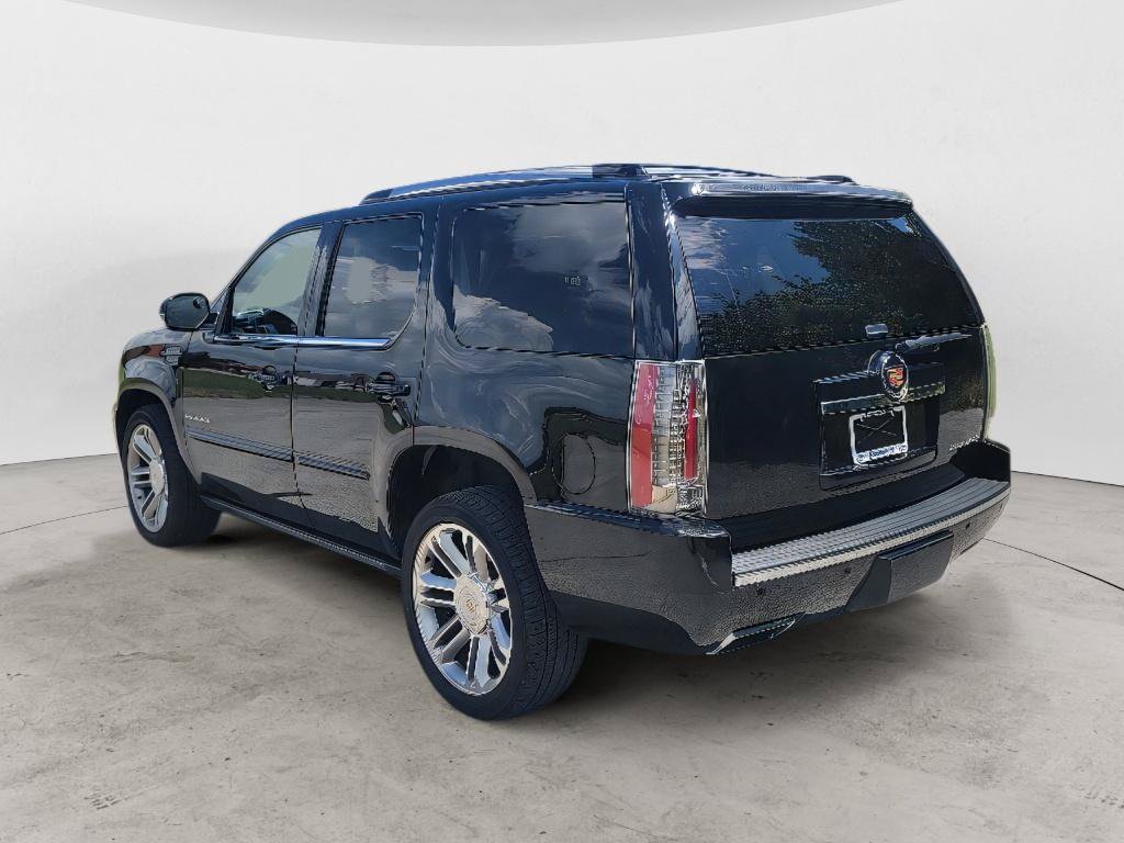 Used 2014 Cadillac Escalade Premium AWD/4WD image 10