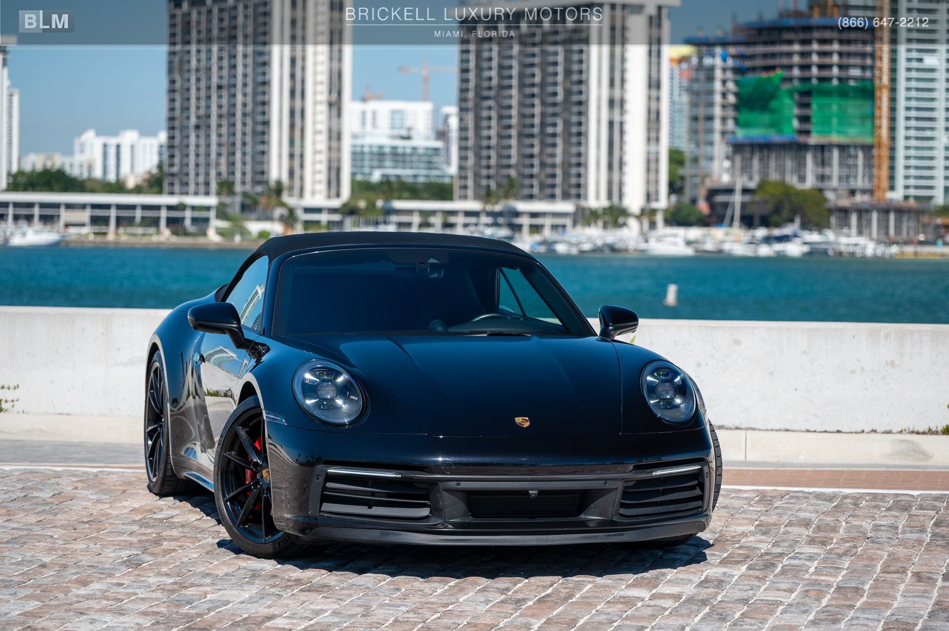 Used 2021 Porsche 911 Carrera 4S w/ Sport Package image 12