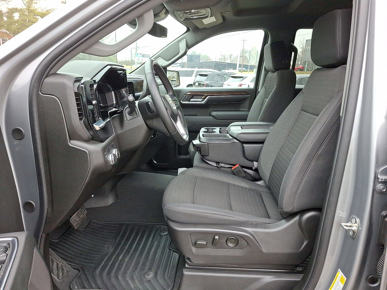 Used 2024 GMC Sierra 1500 Elevation image 11