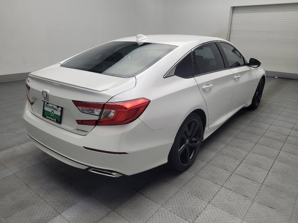 Used 2018 Honda Accord Sport image 9