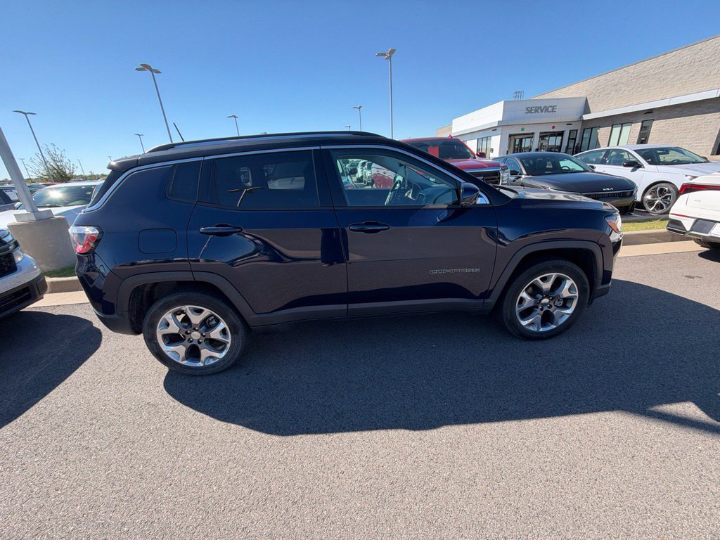 Used 2021 Jeep Compass Limited w/ Elite Interior Group AWD/4WD image 11