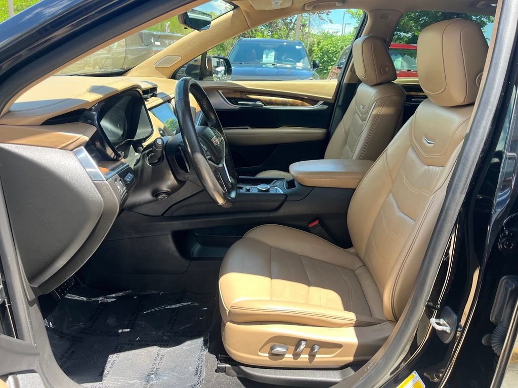 Used 2021 Cadillac XT5 Premium Luxury w/ Platinum Package FWD image 24