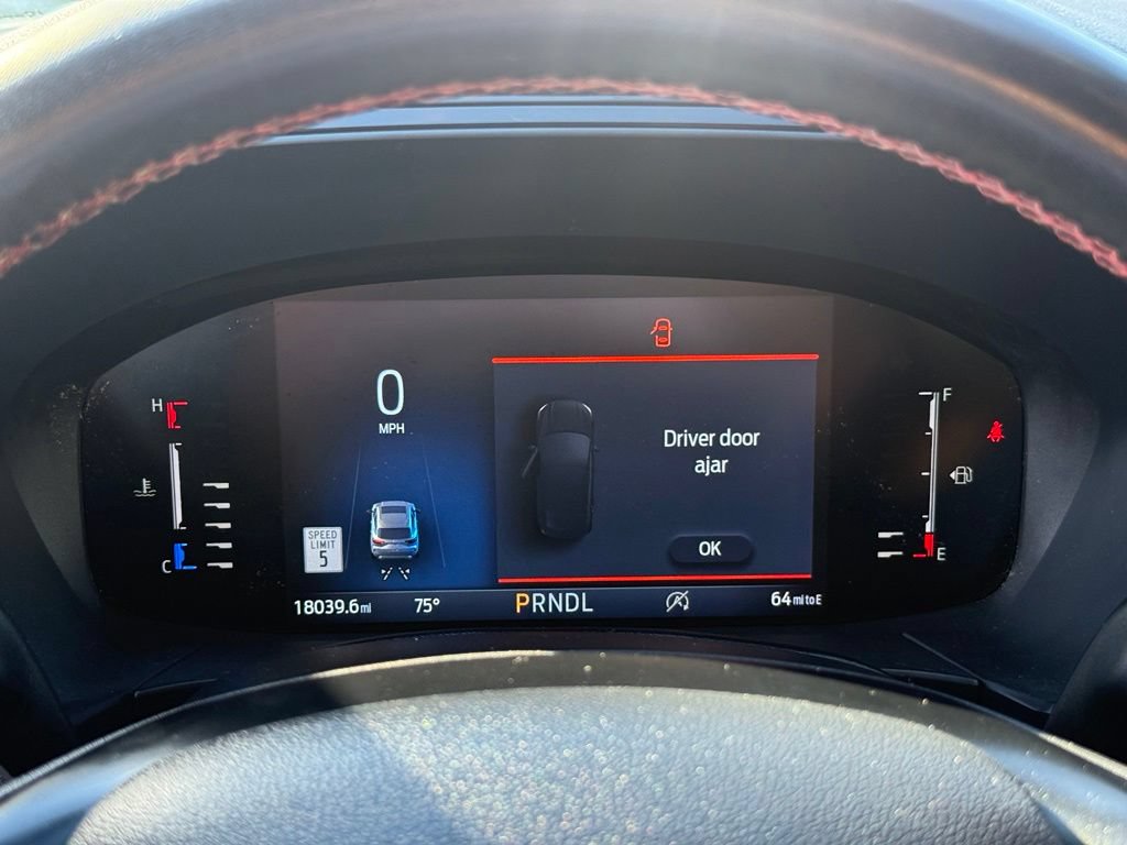 Used 2023 Ford Escape ST-Line w/ Tech Pack #1 AWD/4WD image 15