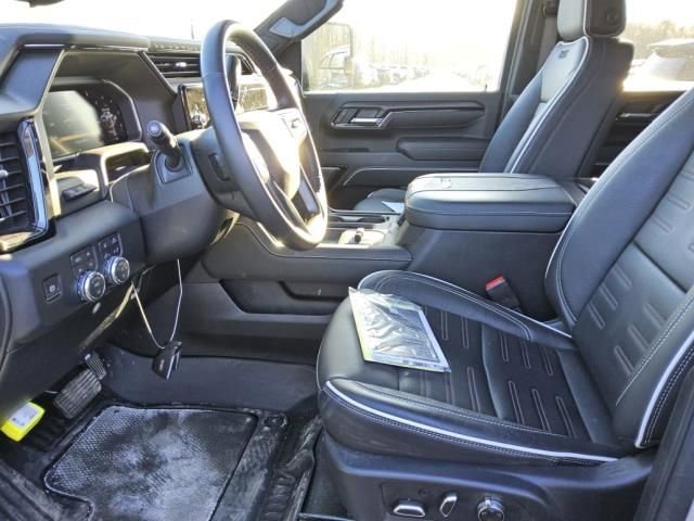 Used 2026 GMC Sierra 2500 AT4X image 5