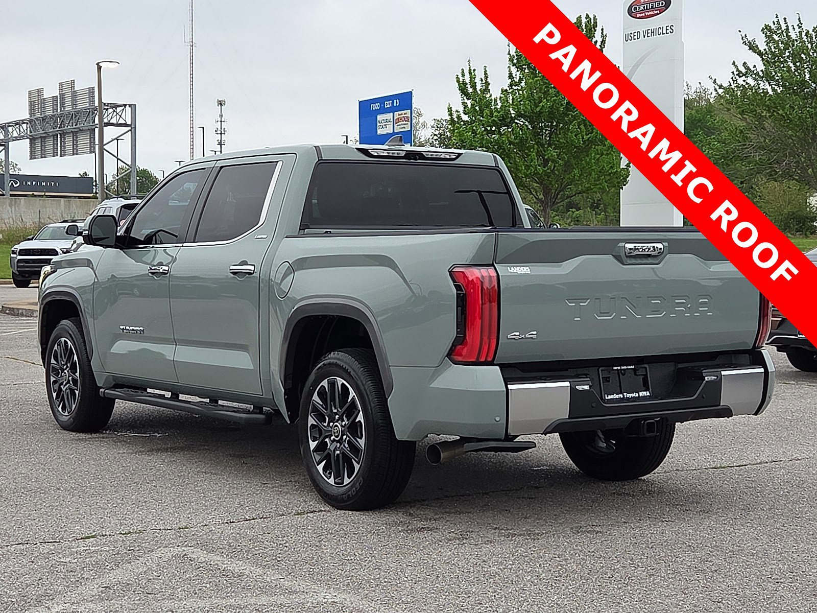 Used 2024 Toyota Tundra Limited AWD/4WD image 4