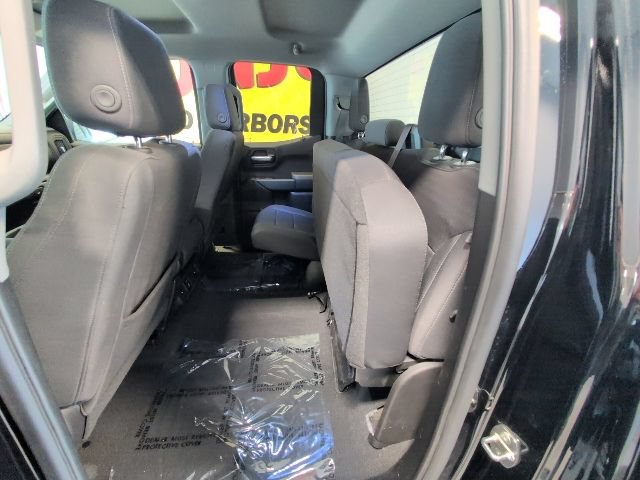 Certified 2024 Chevrolet Silverado 1500 Custom AWD/4WD image 28