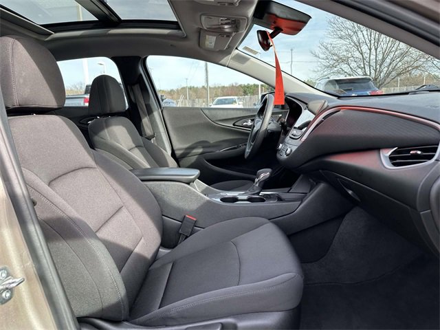 Used 2023 Chevrolet Malibu LT image 12