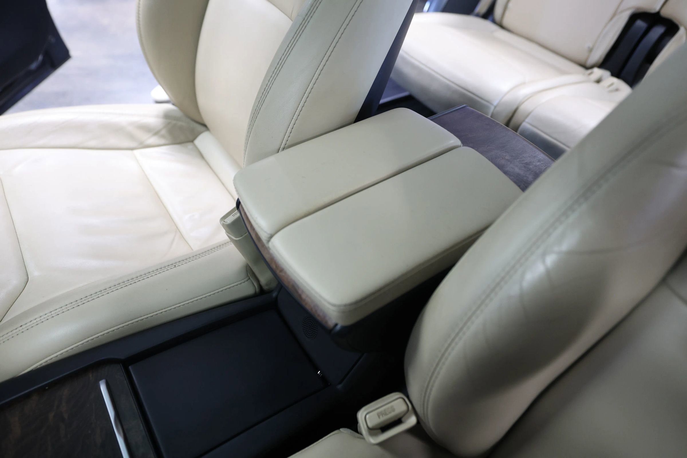 Used 2017 Tesla Model X 100D image 34