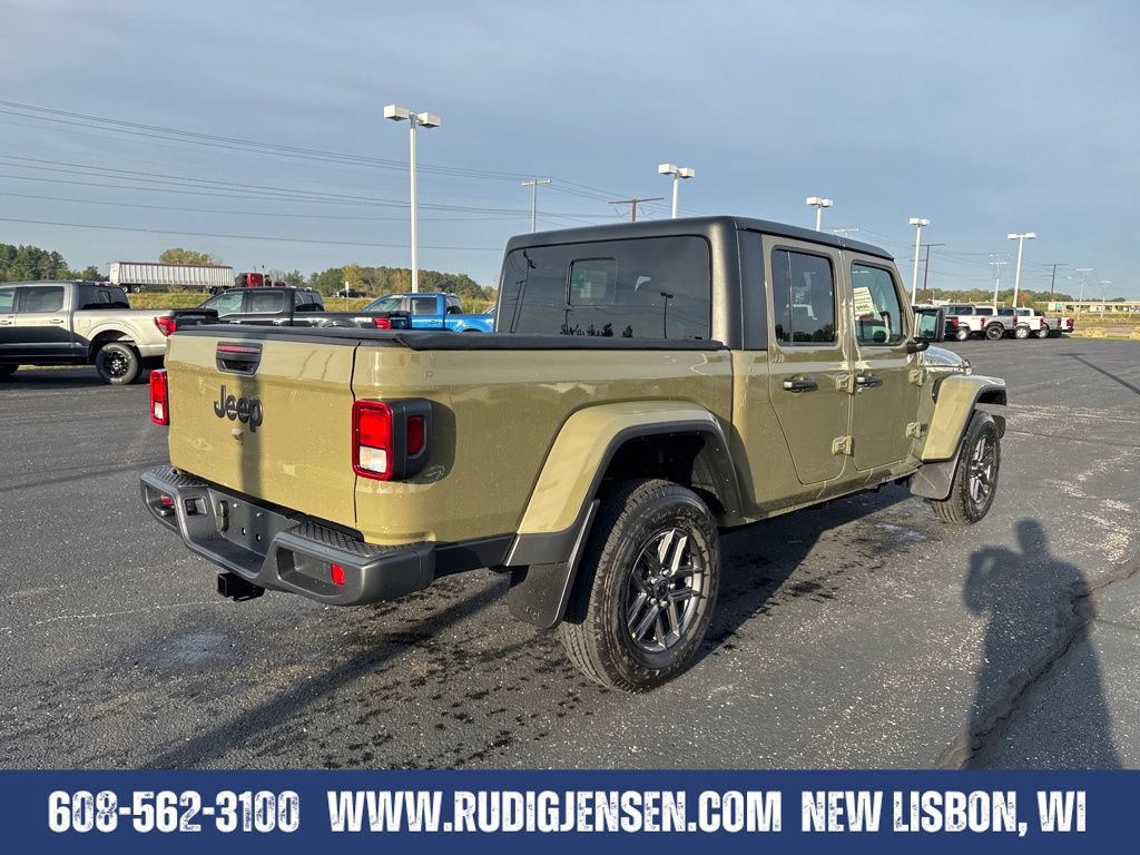 New 2025 Jeep Gladiator Sport w/ Dual Top Group AWD/4WD image 5