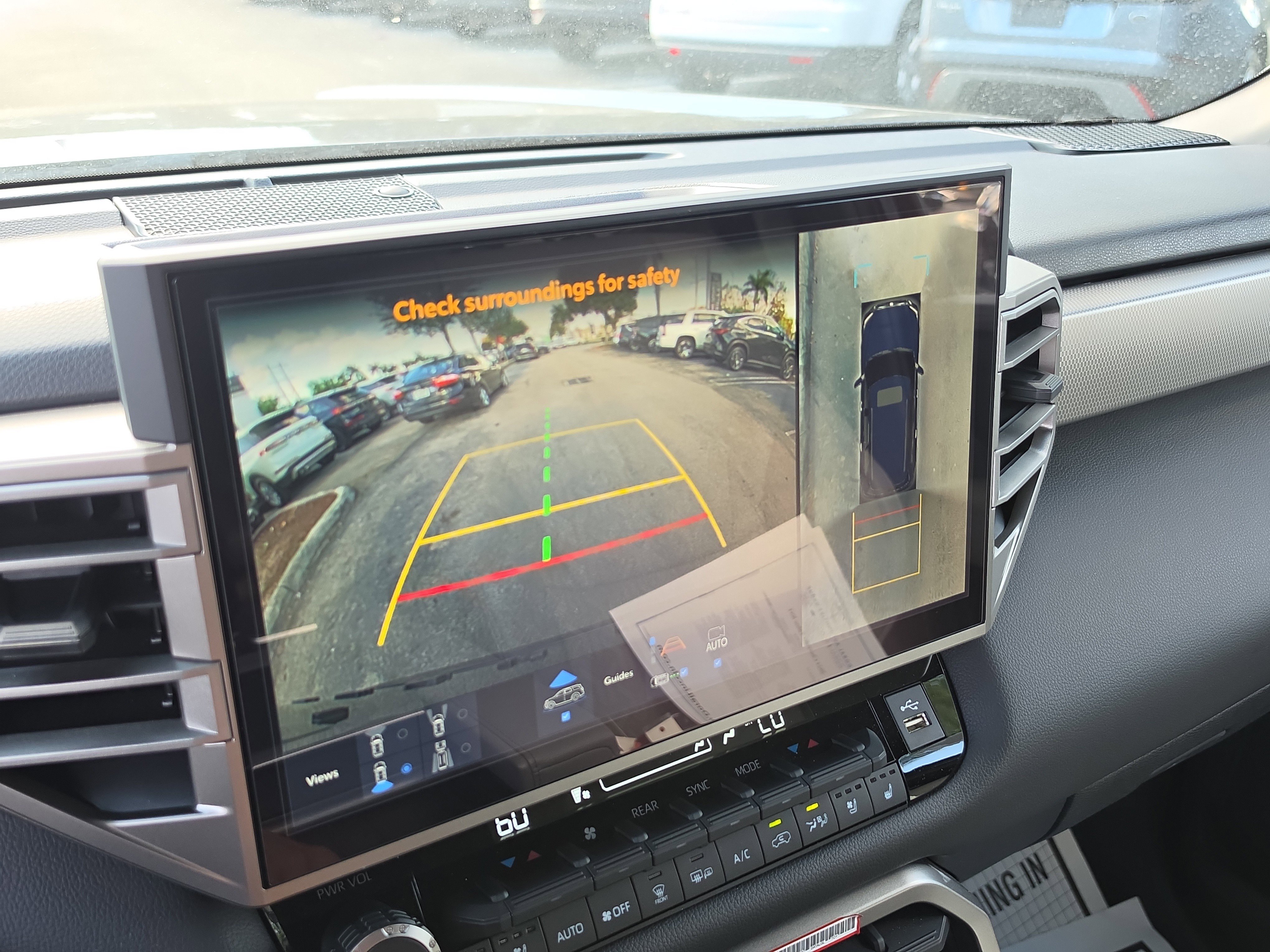 Used 2025 Toyota Sequoia Limited image 22