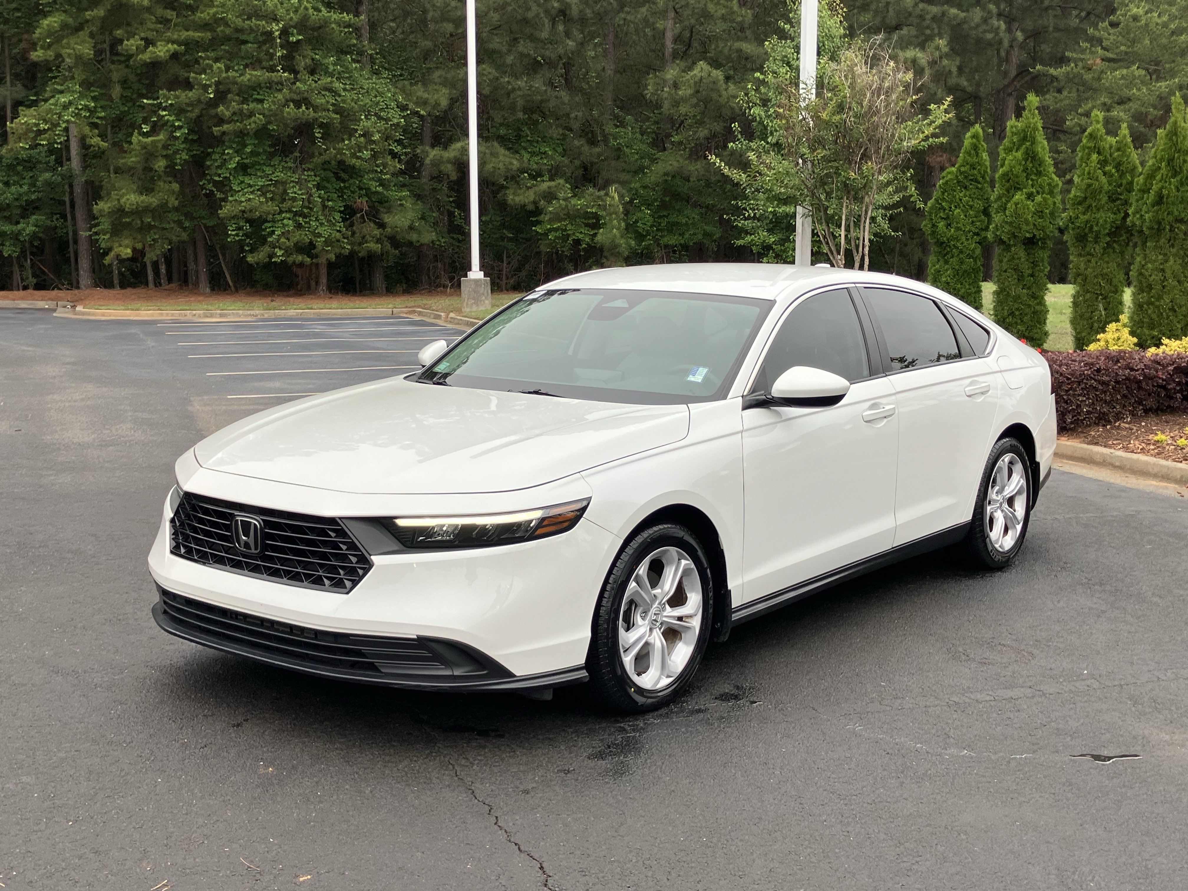 Used 2023 Honda Accord LX image 6