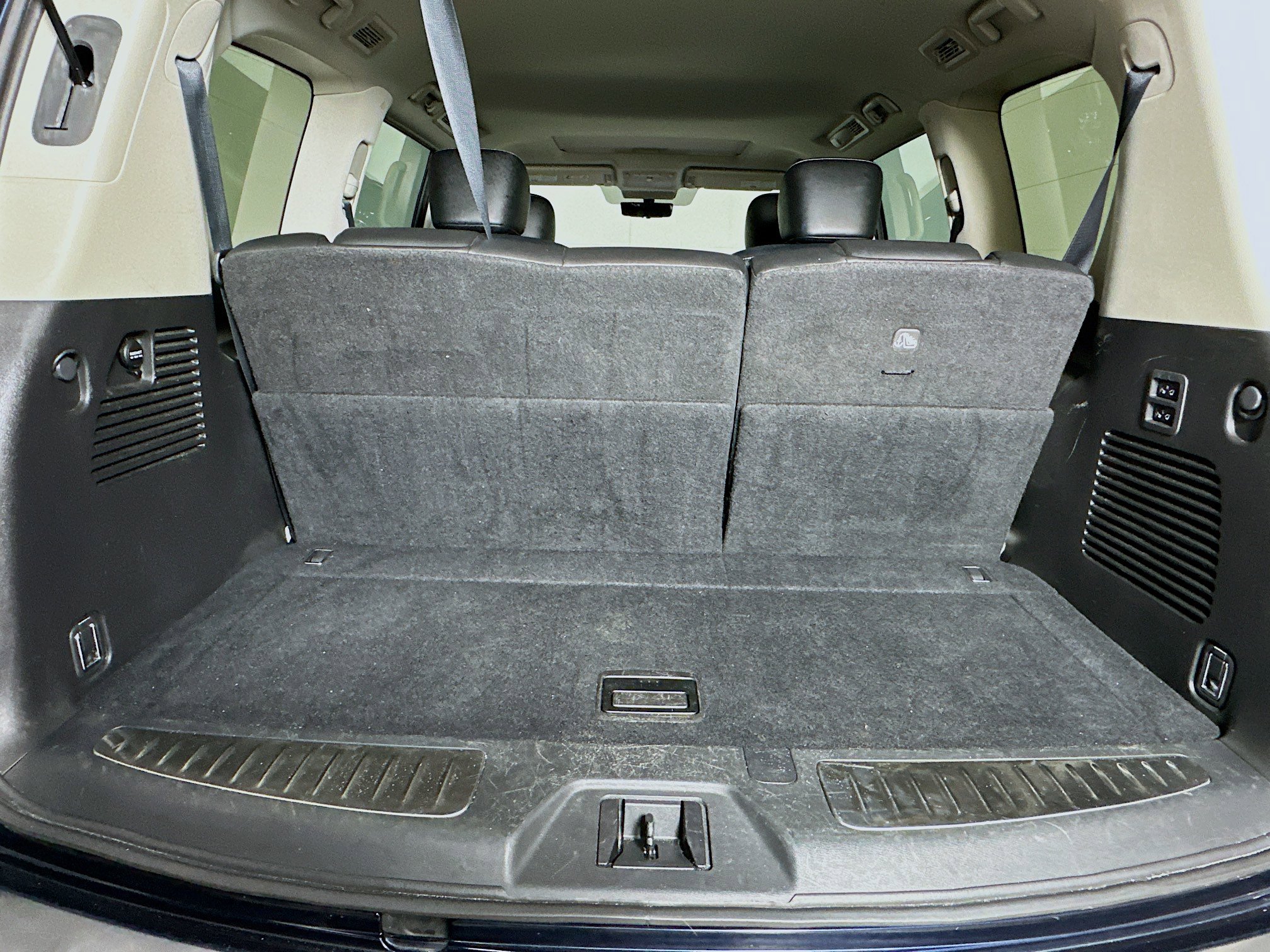 Used 2024 INFINITI QX80 Luxe image 31