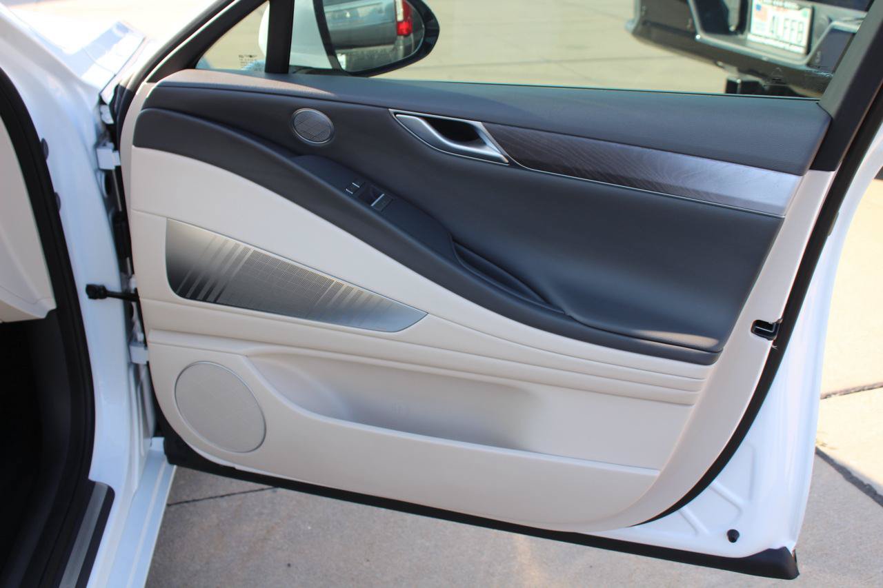 Used 2021 Genesis G80 3.5T AWD/4WD image 24