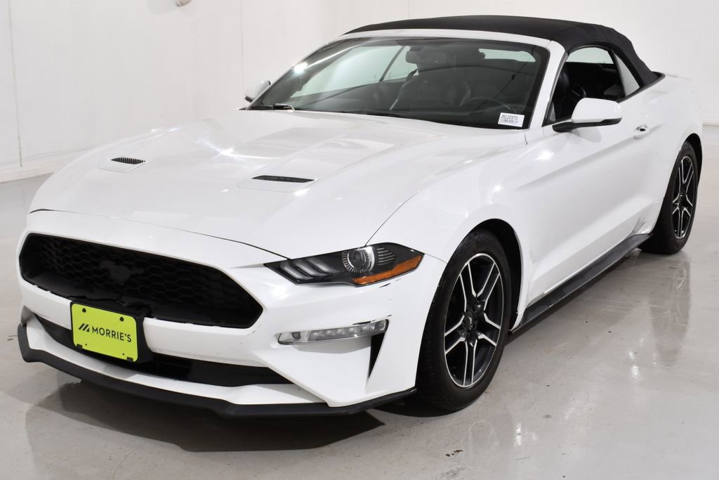Used 2018 Ford Mustang Premium image 2