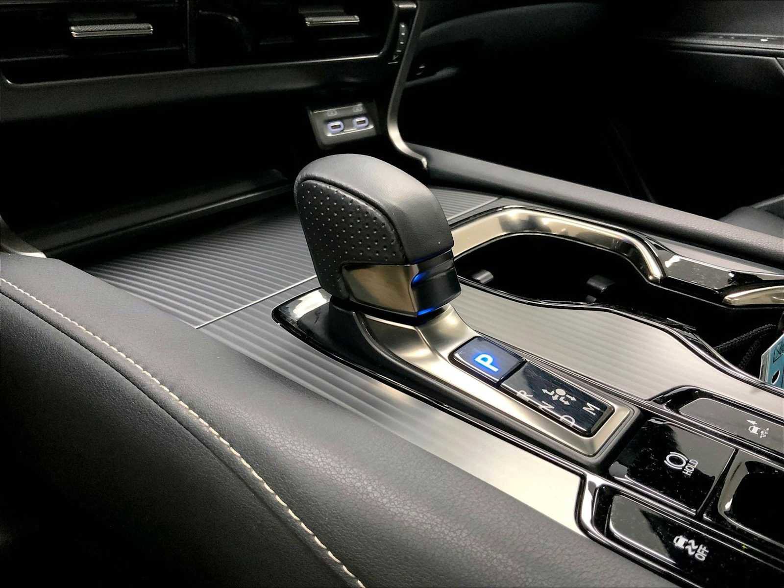 Used 2023 Lexus RX 500h F Sport AWD/4WD image 17