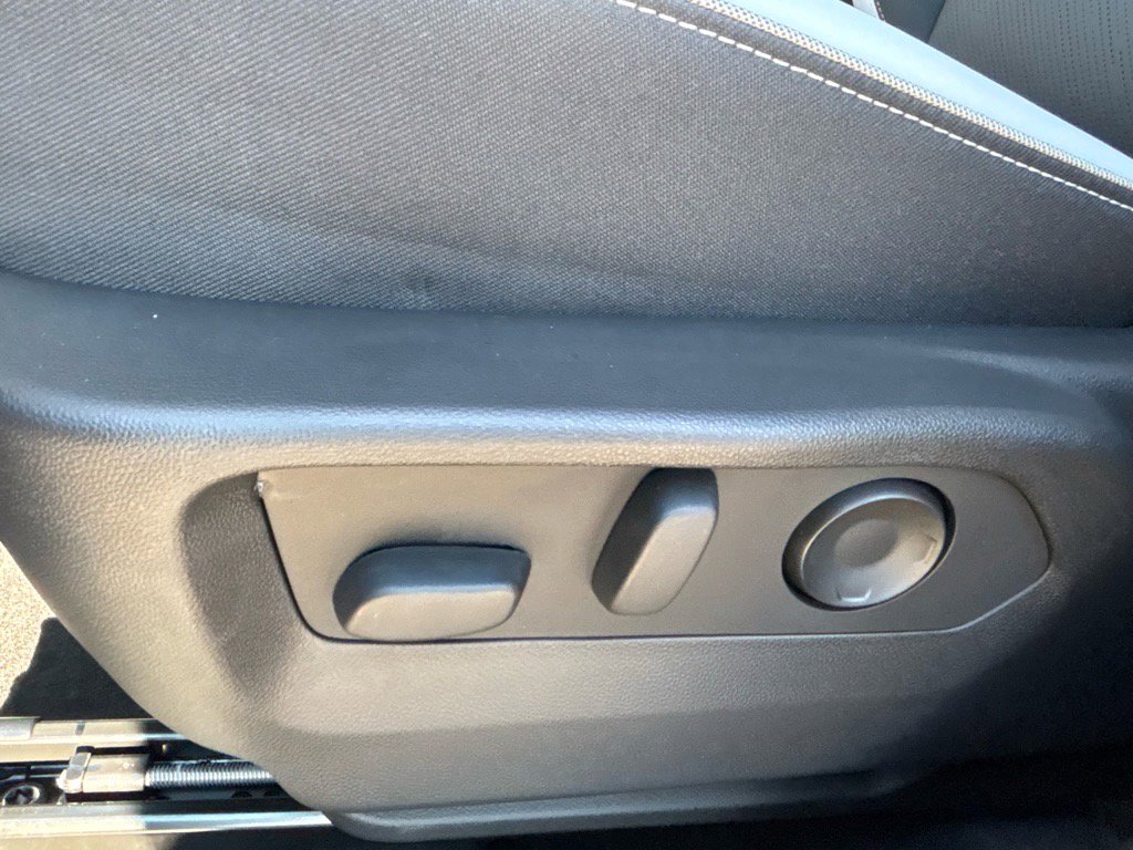 New 2025 Buick Envision Sport Touring image 16