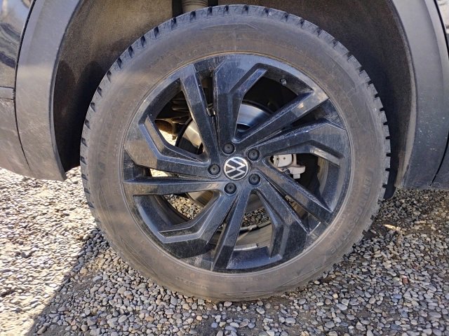 Used 2020 Volkswagen Atlas Cross Sport SEL image 12