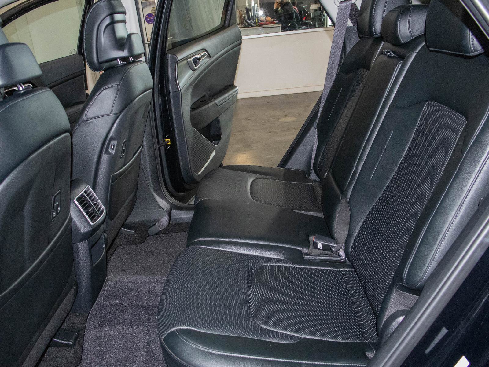 New 2025 Kia Sportage EX image 14