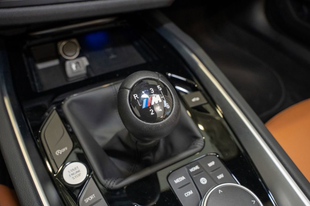 Used 2025 BMW Z4 M40i w/ Edition image 21