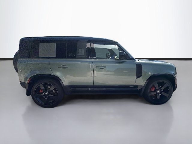 Used 2022 Land Rover Defender 110 X AWD/4WD image 8