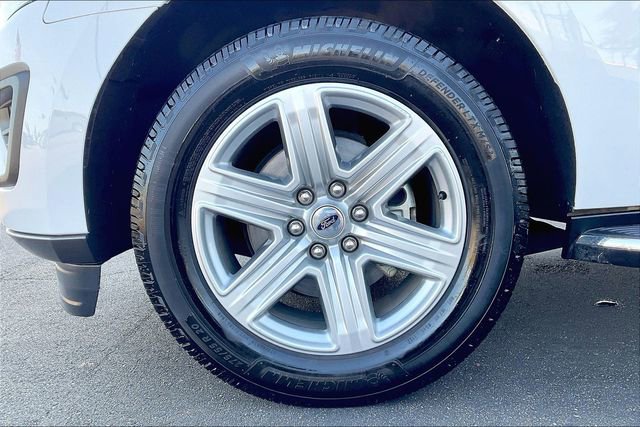 Used 2020 Ford Expedition XLT w/ Equipment Group 202A image 8